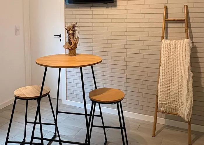 Old Aqueduct Village 1 - - Madeira * Serra de Agua